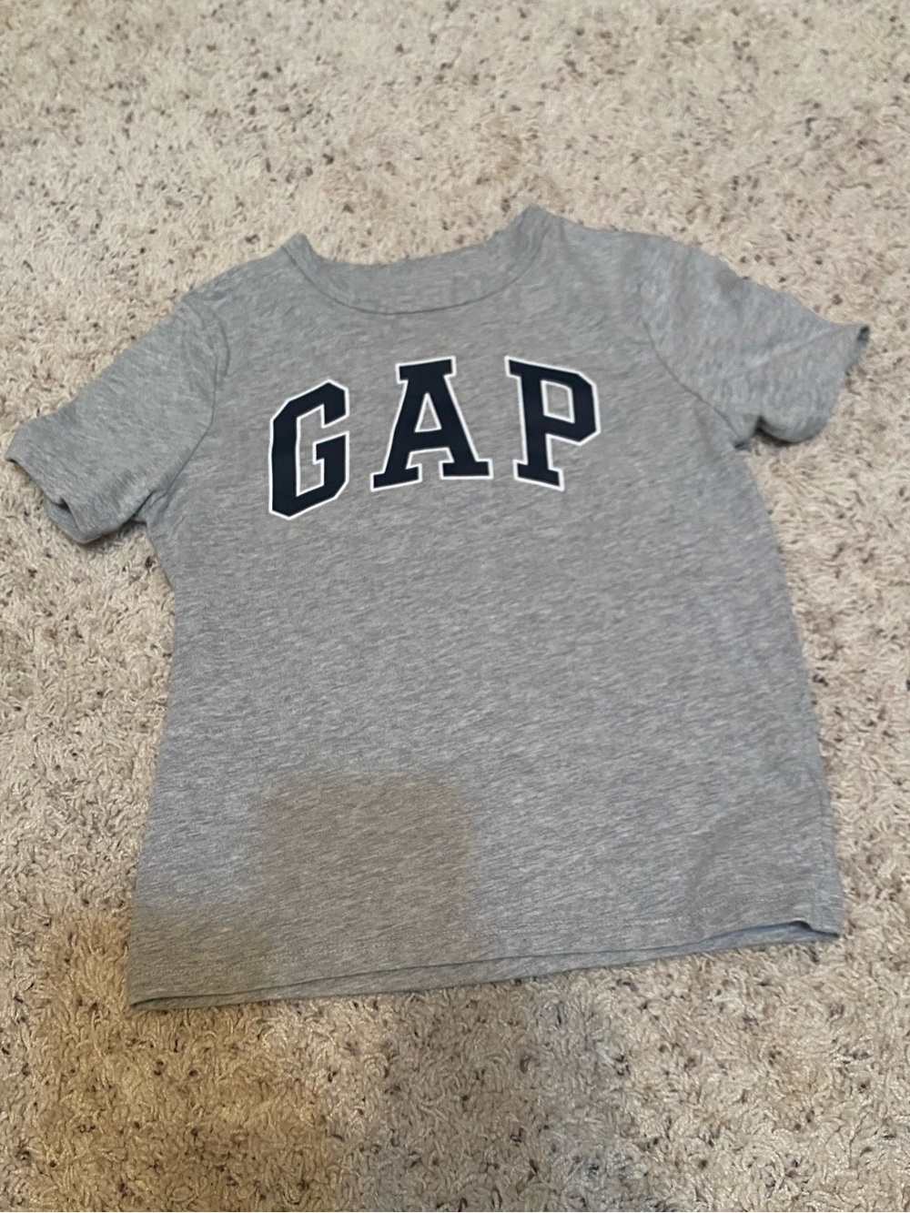 NWOT GAP Heather Gray Short-Sleeve Logo Tee washed never worn toddler small